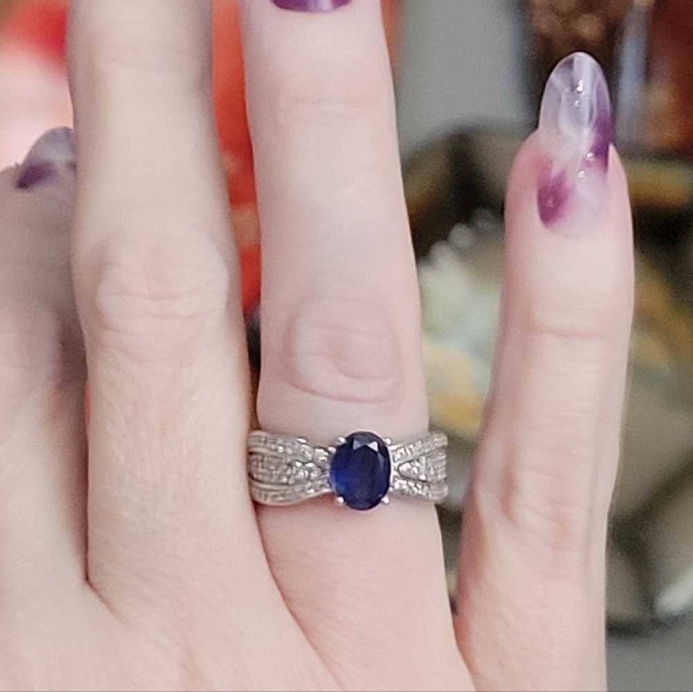 !Stamped! 925 Silver Ring w Blue Sapphire and White Sapphires. Size 6
